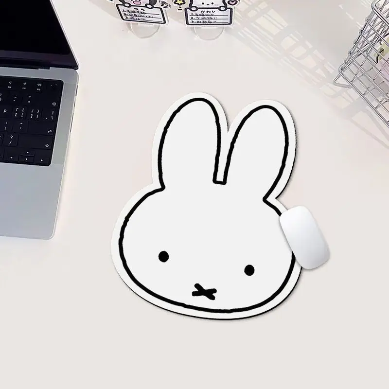 귀여운 미피 토끼 모양의 마우스 패드, 인스타일 사무실 - Office Furniture Layout 리뷰 및 가격